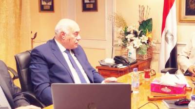 وزير قطاع الأعمال يتابع موقف تنفيذ مشروع تطوير شركات القطن والغزل والنسيج