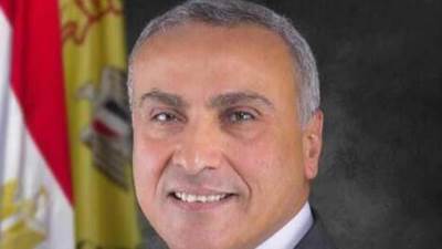 انباء عن استقالة جمال نجم نائب المحافظ والمركزي ينفي 