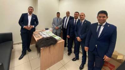 جمارك مطار القاهرة الدولي تضبط محاوله تهريب كمية من مخدر الحشيش والأدوية البشرية والشعر الطبيعي