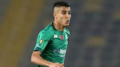 الزمالك ينتظر نتيجة الكشف الطبى لحسم صفقة زكريا الوردى