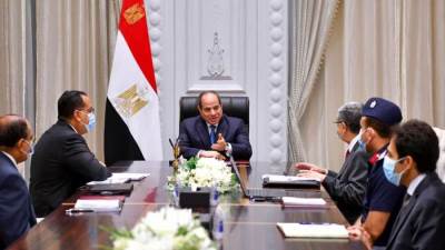 الرئيس السيسي يوجه بالاستمرار في توفير كافة عناصر النجاح لمشروعات استصلاح الأراضى 