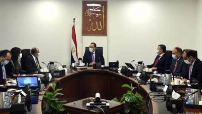 "مدبولي" يؤكد ضرورة التنسيق الكامل لإنجاح تشغيل طيران منخفض التكاليف لزيادة السياحة الوافدة