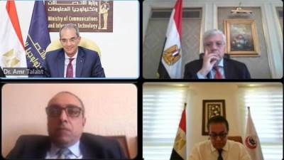 «الصحة» و«الاتصالات» و«التعليم العالى» يتابعون منظومة العمل بمبادرة "التشخيص عن بُعد"