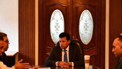وزير الرياضة يلتقي رئيس الاتحاد المصري للشراع لمناقشة خطة الاتحاد الفترة المقبلة