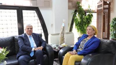 وزيرا التعليم العالى والبيئة يناقشان استعدادات مصر لمؤتمر تغير المناخ COP27 