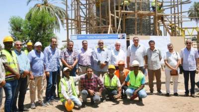 رئيس المقاولون العرب يتابع مشروعات حياة كريمة بالأقصر