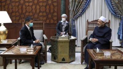  سفير تايلاند يشكر" شيخ الأزهر" على رعاية طلاب بلاده في الأزهر الشريف