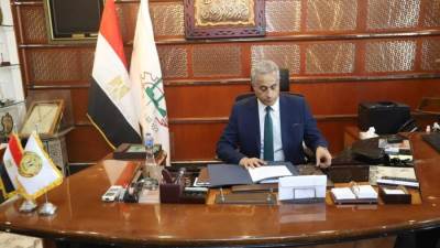 القوى العاملة تنفي الشائعات التي تترد في بشأن العمالة المصرية في الكويت