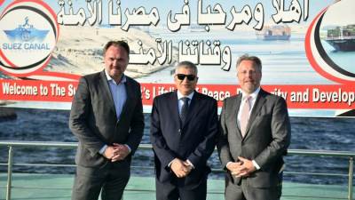 "أسامة ربيع" يبحث التعاون مع دان يورجنسن وزير الطاقة والمناخ الدنماركي