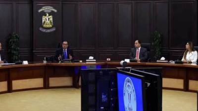 رئيس الوزراء: احتياطياتنا من السلع مطمئنة.. ورصيد القمح يكفي لأكثر من 7 أشهر