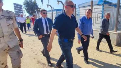 سويلم يتفقد مشروع المسار الناقل لمياه الصرف الزراعى بمحطة الحمام