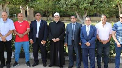 رئيس جامعة الأزهر يتفقد اختبارات كلية التربية الرياضية ويوجه بتطوير الملاعب 