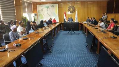 وزير القوى العاملة يُسلم تعويضات لأسر من العمالة غير المنتظمة بأربع محافظات