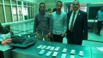 جمارك مطار أسيوط تضبط محاولة تهريب كمية من النقد المصرى والأجنبى