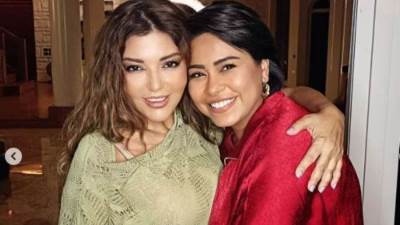 سميرة سعيد تعلق علي زيارة شرين لها: "دمتِ لي صديقة مخلصة".. صور