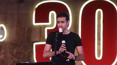 عازف الريكوردر مدحت ممدوح يتألق فى حفل مهرجان القلعة