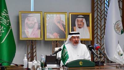 الدكتور الربيعة يدشّن المرحلة الثانية لإغاثة الشعب الصومالي بقيمة 47 مليون ريال