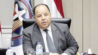 المالية: وقف تحصيل الغرامات الجمركية من المتأخرين فى إنهاء الإجراءات