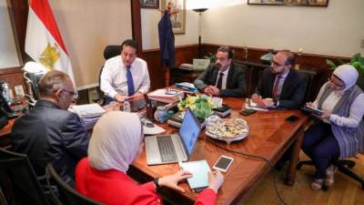 وزير الصحة يعقد اجتماعًا لمتابعة سير العمل بالمجلس القومي للسكان