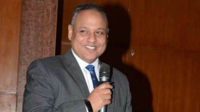 رئيس أكاديمية البحث العلمي يعلن أسماء الفائزين في مسابقة الخيال العلمي