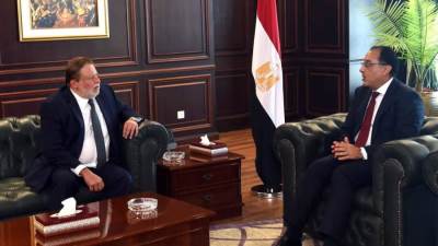 في اتصال هاتفي.. ماذا قال "مدبولي" لمحافظ البنك المركزي الجديد؟