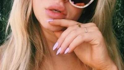 بعد تريند استخدام الصمغ لتصغير الأنف ولتكبير الشفاه.. خبيرة تجميل تحذر