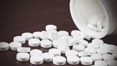 جمارك مطار القاهرة الدولي تضبط محاولتى تهريب جمركى لعدد من أقراص الترامادول