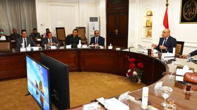 وزير الإسكان يتابع تنفيذ مشروع تطوير موقع التجلى الأعظم فوق أرض السلام