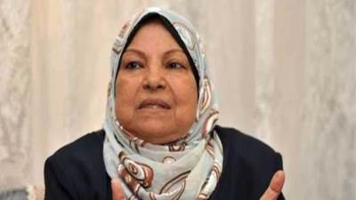 سعاد صالح: الزوجة ليست مجبرة على خدمة زوجها وإذا فعلت يعد من الإحسان