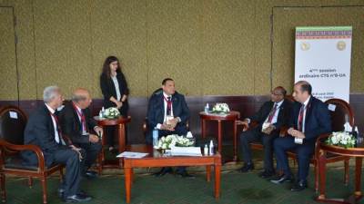 وزير التنمية يلتقى سفير بعثة الاتحاد الأفريقى لبحث التعاون المشترك