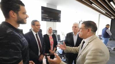 وزير التعليم العالي يتفقد مدينة زويل للعلوم والتكنولوجيا والابتكار