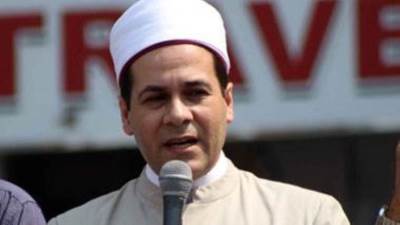 انت ديوث.. مظهر شاهين يهاجم محمد عطية بعد حديثه عن المساكنة 