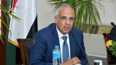 سويلم يلتقى قيادات المركز القومى لبحوث المياه