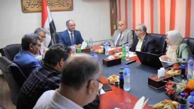 إسماعيل يتابع موقف المشروعات الجاري تنفيذها وعلى رأسها مشروعات "حياة كريمة "و" التعاون الدولي"