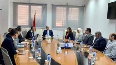 وزير السياحة يعقد اجتماعا مع الرئيس التنفيذي لهيئة المتحف القومي للحضارة