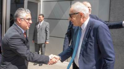  اقتصادية قناة السويس تقيم حفل تكريم للمهندس يحيى زكي