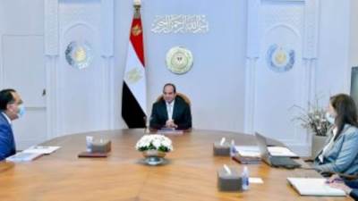 توجيه رئاسى بالاستمرار في دراسة تداعيات الأزمات الدولية على الأداء الاقتصادي محليا