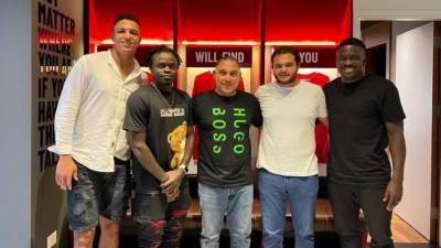 إنبي يعلن رحيل النيجري إيبوكا إلى سيراميكا في صفقة تبادلية 