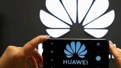 هواوي تكشف عن هاتف جديد يضم عدد من الابتكارات الصينية