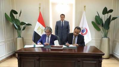 وزير الصحة يشهد بروتوكول تعاون بين «مدينة الدواء المصرية» وشركة «بلوسان» الإيطالية