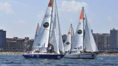 "ليه سابل دولون" .. قِبلة لعشاق سباقات اليخوت