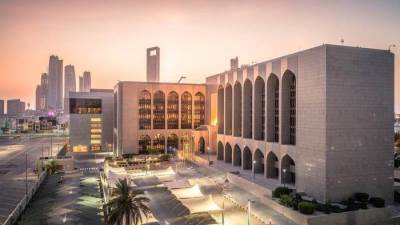 الإمارات.. 33.5 مليار درهم تمويلات البنوك الوطنية للتجارة والصناعة خلال 12 شهراً