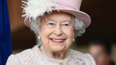 قصر باكنجهام يعلن وفاة الملكة إليزابيث الثانية 