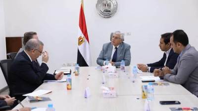 وزير التعليم العالى يلتقي وفد الوكالة الأمريكية للتنمية الدولية