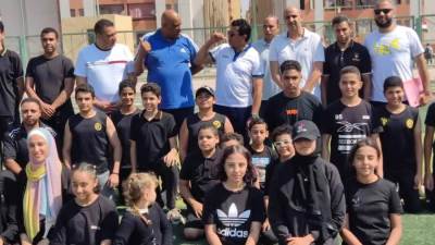 وزير الرياضة يلتقى مجلس أمناء المدينة الشبابية ويتفقد ملاعب الأسمرات