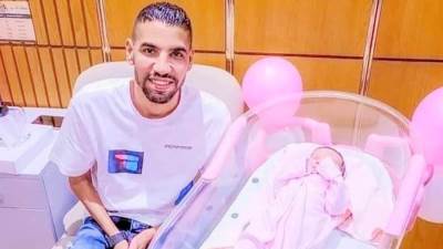 مؤمن زكريا يحتفل بقدوم مولودته الجديدة "نيللي": "welcome Nelly”