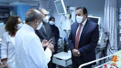 وزير الصحة يُشيد بوحدة جراحات الأطفال المبتسرين بالمعهد القومي للقلب