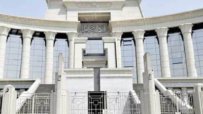 رؤساء المحاكم الدستورية الأفريقية يبحثون ضمانات حقوق المهاجرين واللاجئين