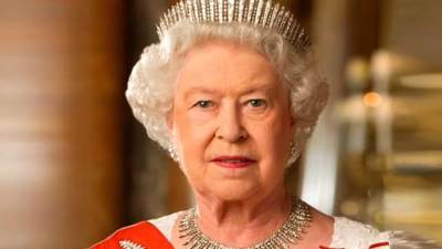 نعش الملكة إليزابيث يجوب اسكتلندا والآلاف يحتشدون في الشوارع لتوديعها