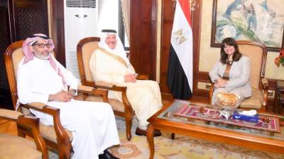 وزيرة الهجرة تستقبل السفير السعودي لدى مصر لبحث سبل تعزيز التعاون المشترك